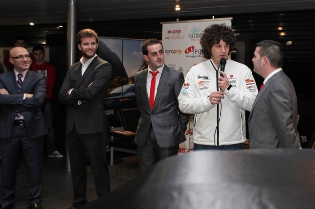 001 presentacin centro porsche corua 03